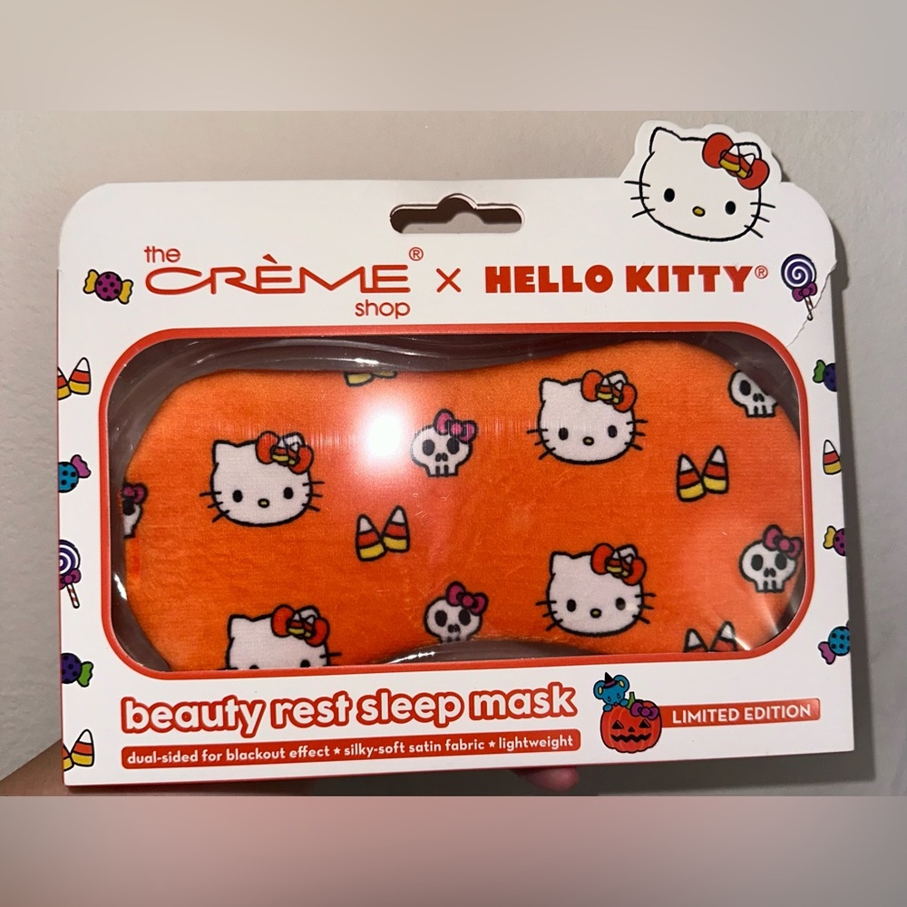 NWT Exclusive Hello Kitty Halloween Sleeping Mask